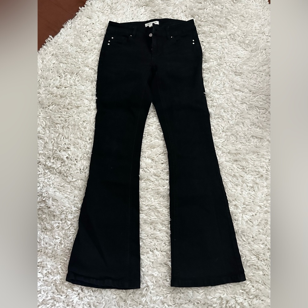 White House Black Market flare low-rise size 00S